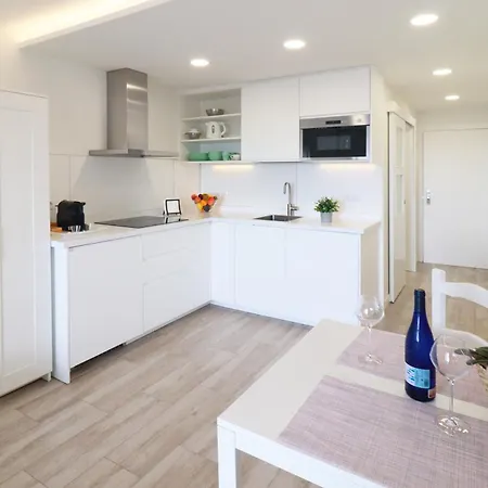 Sun-sea Apartment
