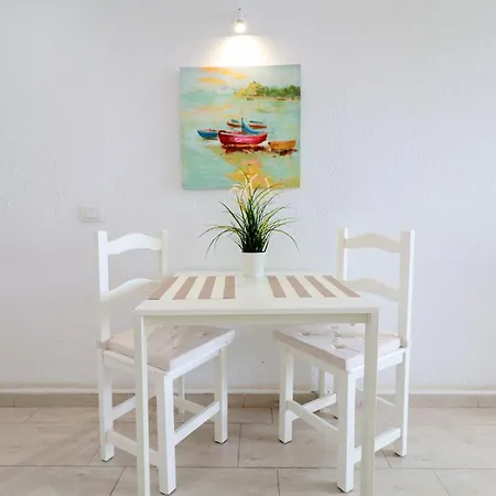 Sun-sea Apartment