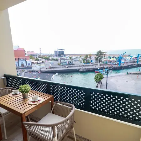 Sun-sea Apartment *