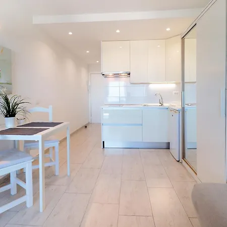 Sun-sea Puerto de la Cruz (Tenerife)